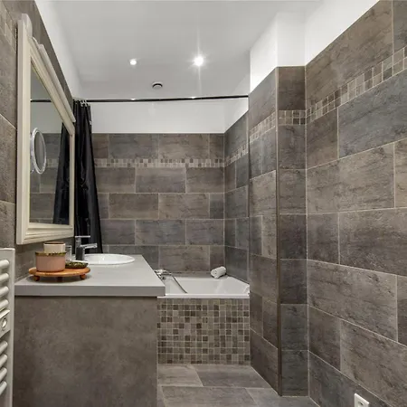 Appartement Confort Au Centre-ville Et Près De La Menton