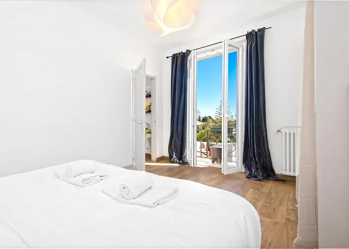 Apartment Confort Au Centre-ville Et Pres De La Menton